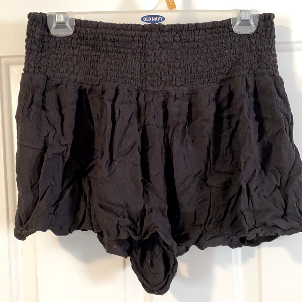 Urban outfitters M short shorts